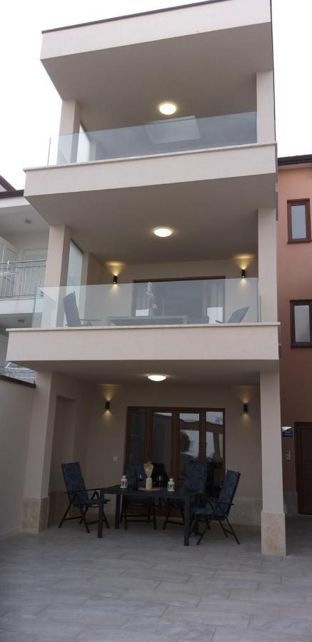 Sanja Apartments Rivarela Novigrad Istria Extérieur photo